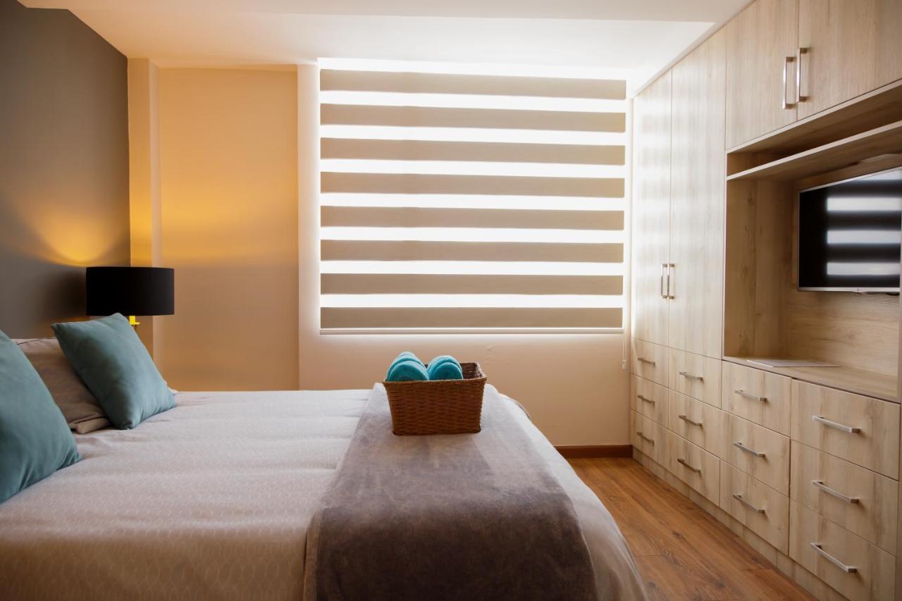 Appartamento Wanderlot - Departamento Leganza - Penthouse Lujoso Riobamba Esterno foto